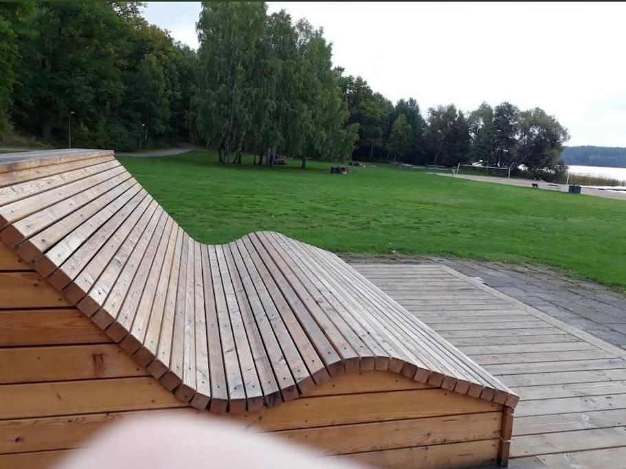Naera Metro, Stranden Och Skogen. Apartment